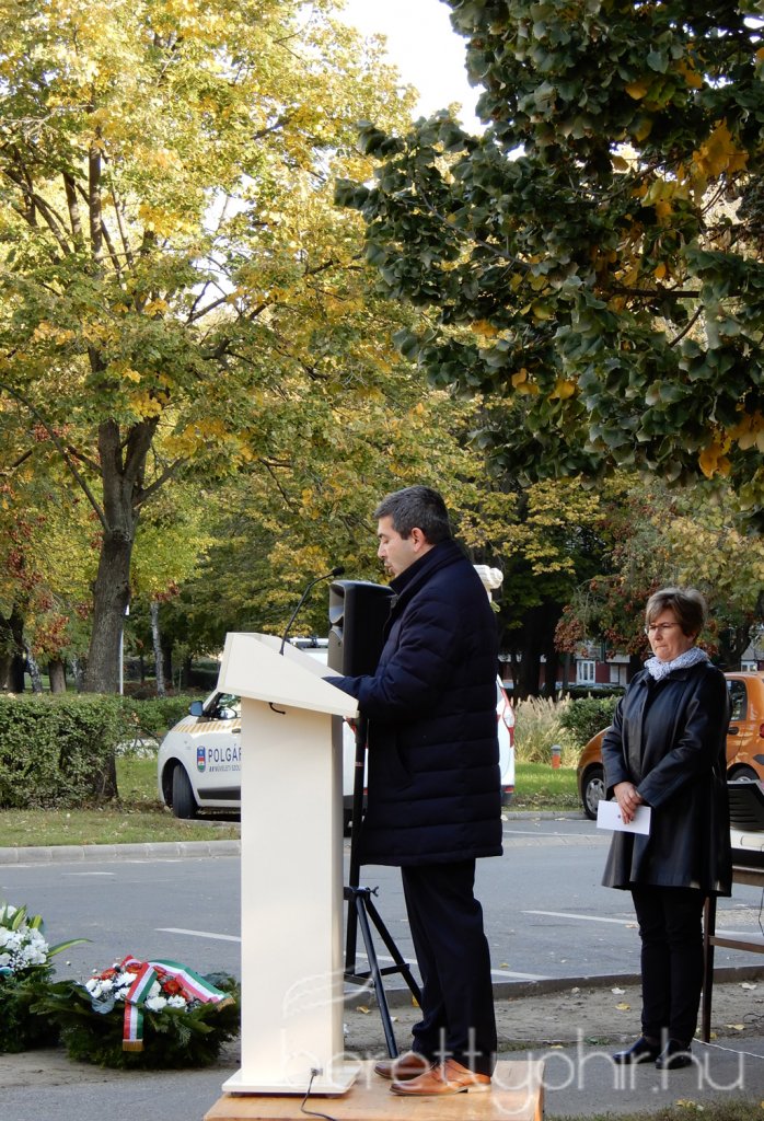 Az '56-os forradalomra emlékeztünk 11